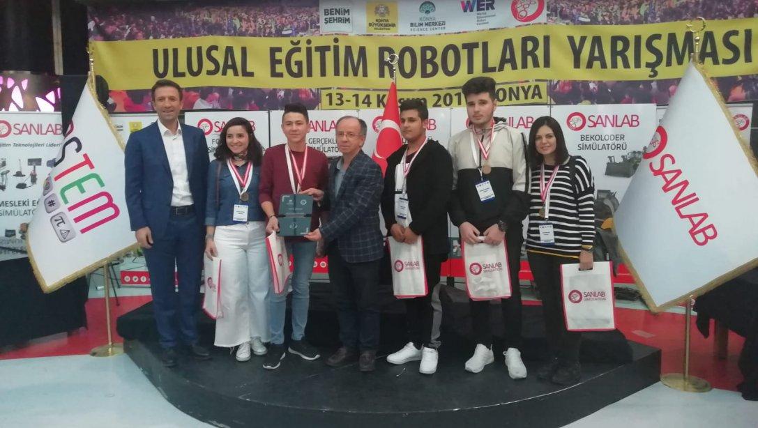 Türkiye Ulusal Eğitim Robotları Yarışmasında 