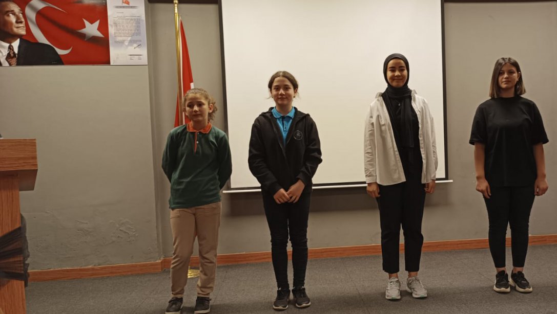 Piraziz Ortaokullar Arası İstiklal Marşını Güzel Okuma Yarışması İlçe Finali Yapıldı.