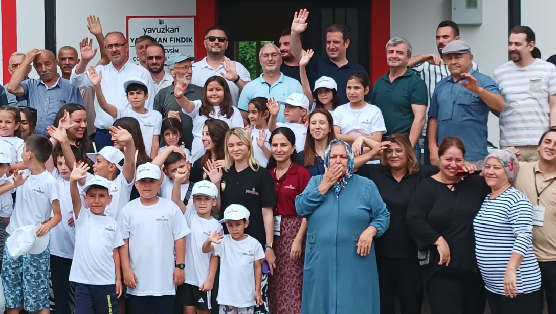 Balçıklı Köyü Köy Yaşam Merkezi'nde  YAVUZKAN GIDA ile Mevsimlik Tarım İşçilerinin Çocuklarına Eğitim 